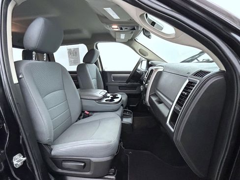 Used 2017 RAM 1500 Classic SLT image 15