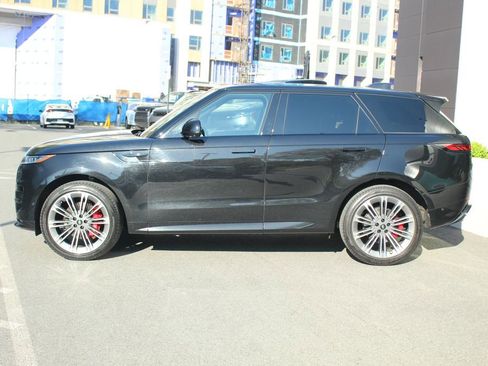 Used 2024 Land Rover Range Rover Sport Dynamic SE image 6