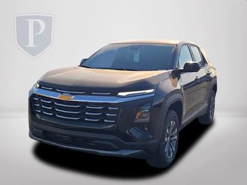 New 2026 Chevrolet Equinox LT FWD image 11