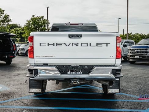 Used 2022 Chevrolet Silverado 2500 LT w/ Convenience Package image 6