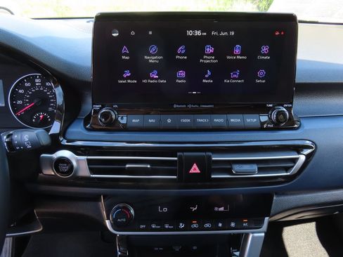Certified 2023 Kia Seltos S w/ Navigation Package AWD/4WD image 21