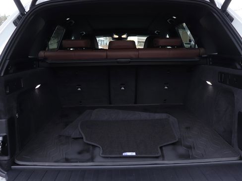 Used 2024 BMW X5 M60i image 19