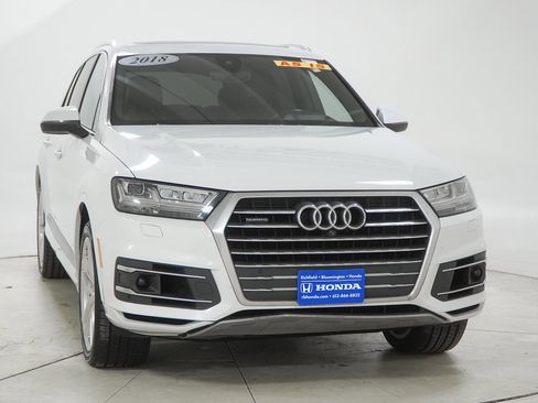 Used 2018 Audi Q7 3.0T Prestige w/ Prestige Package image 18