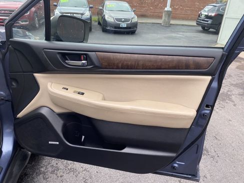 Used 2016 Subaru Outback 2.5i Limited image 22