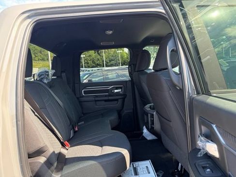 New 2026 RAM 2500 Big Horn AWD/4WD image 29