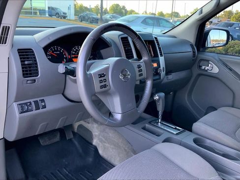 Used 2018 Nissan Frontier SV w/ Value Truck Package image 17