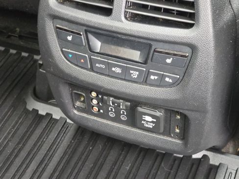 Used 2018 Honda Pilot Elite image 30