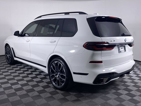Used 2027 BMW X7 xDrive40i w/ M Sport Package AWD/4WD image 20