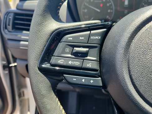 Certified 2025 Subaru Forester Touring AWD/4WD image 25