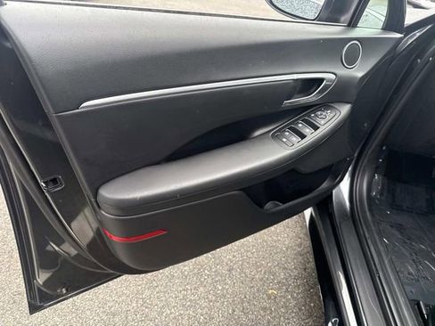 Certified 2023 Hyundai Sonata SEL image 17