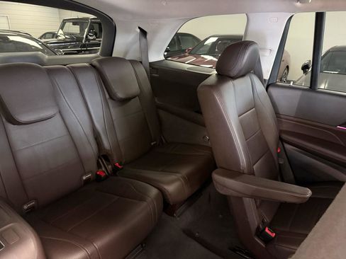 Used 2020 Mercedes-Benz GLS 450 4MATIC image 22