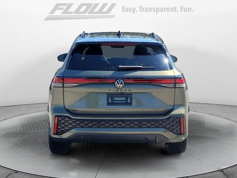New 2026 Volkswagen Tiguan SE R-Line image 6