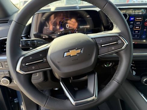 New 2026 Chevrolet Tahoe LS image 12