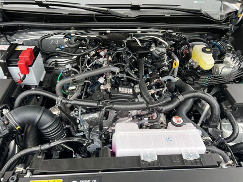 New 2026 Toyota 4Runner SR5 image 9