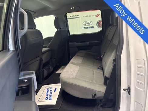 Used 2023 Ford F150 XLT w/ XTR Package image 10