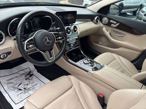 Used 2021 Mercedes-Benz C 300 Sedan image 11