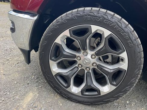 Used 2023 RAM 1500 Limited AWD/4WD image 22