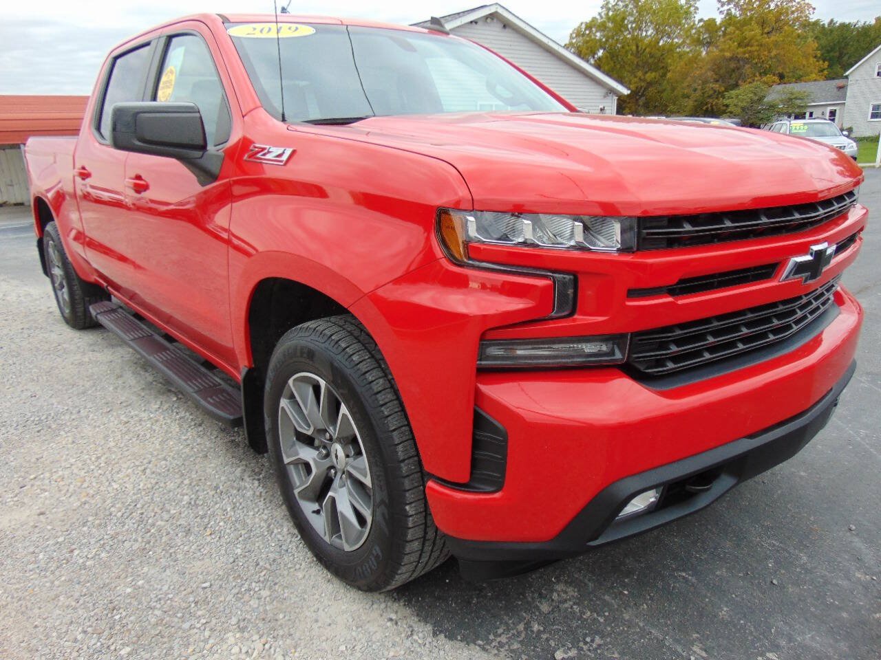 Used 2019 Chevrolet Silverado 1500 RST w/ True North Edition AWD/4WD image 2