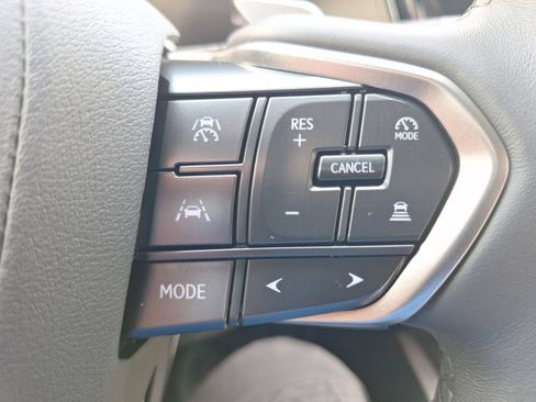 Used 2025 Lexus RX 350 Premium w/ Convenience Package FWD image 19