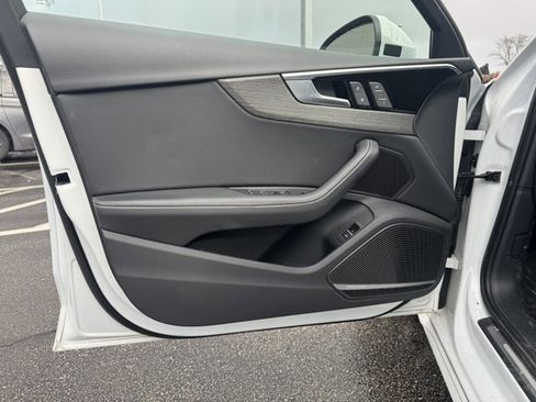 Used 2023 Audi A4 2.0T Premium Plus w/ Premium Plus Package image 8