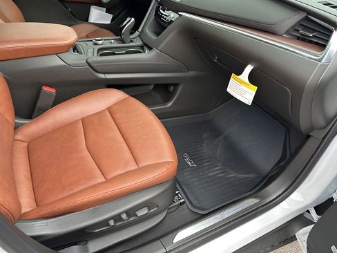 New 2026 Cadillac XT5 Premium Luxury w/ Driver Assist Package image 16