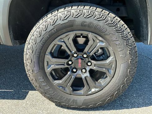Certified 2024 GMC Canyon Elevation w/ Elevation Premium Package image 24