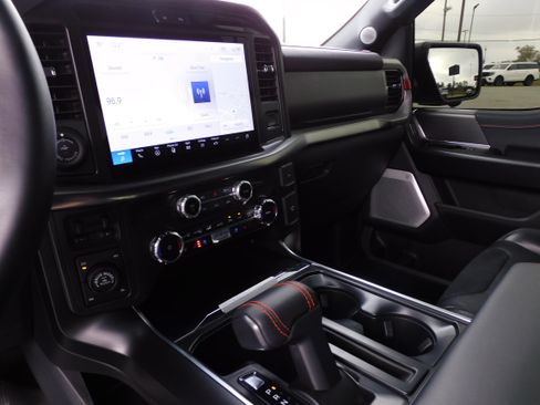 Used 2025 Ford F150 Raptor image 20