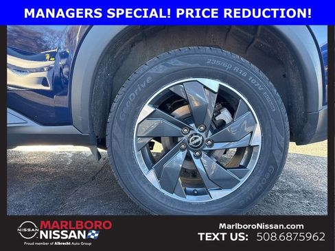 Certified 2024 Nissan Rogue SV image 11