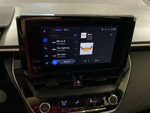 Used 2024 Toyota Corolla LE image 22