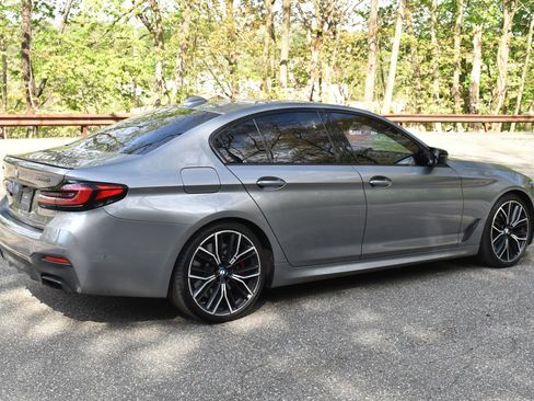 Used 2023 BMW M550i xDrive w/ Executive Package image 7