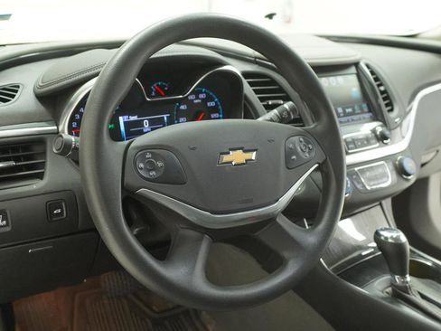 Used 2019 Chevrolet Impala LS image 15