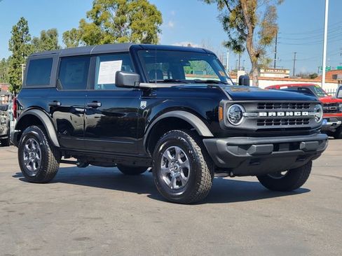 Used 2025 Ford Bronco Big Bend image 32