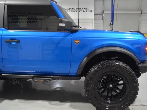 Used 2021 Ford Bronco Badlands AWD/4WD image 7