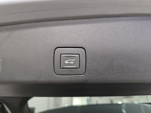 Certified 2023 Buick Encore GX Select w/ Experience Buick Package AWD/4WD image 13