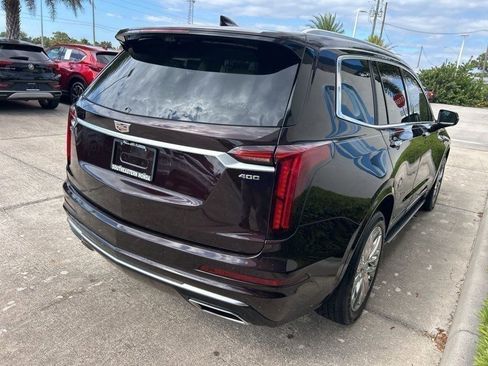 Used 2020 Cadillac XT6 Premium Luxury image 7