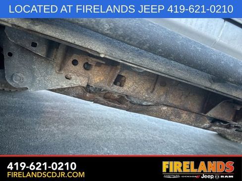 Used 2012 Jeep Wrangler Unlimited Rubicon image 30