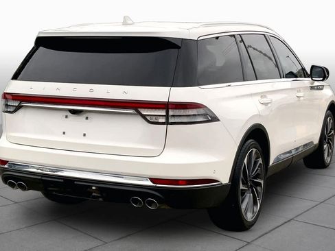 Used 2020 Lincoln Aviator Reserve w/ Equipment Group 202A AWD/4WD image 12