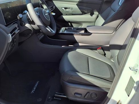 New 2026 Hyundai Tucson Limited image 14