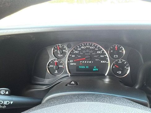 Used 2016 Chevrolet Express 3500 LT w/ LT Preferred Equipment Group RWD image 23