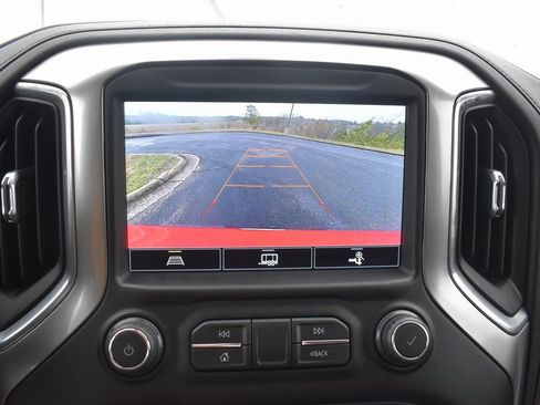 Used 2021 Chevrolet Silverado 1500 LT w/ Z71 Off-Road Package image 20