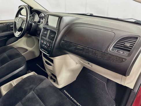 Used 2014 Dodge Grand Caravan SE w/ Quick Order Package 29E SE FWD image 28