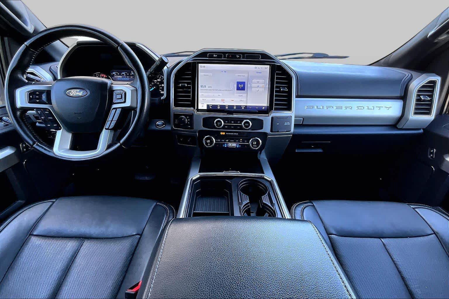 Used 2022 Ford F250 Lariat w/ Black Appearance Package AWD/4WD image 15