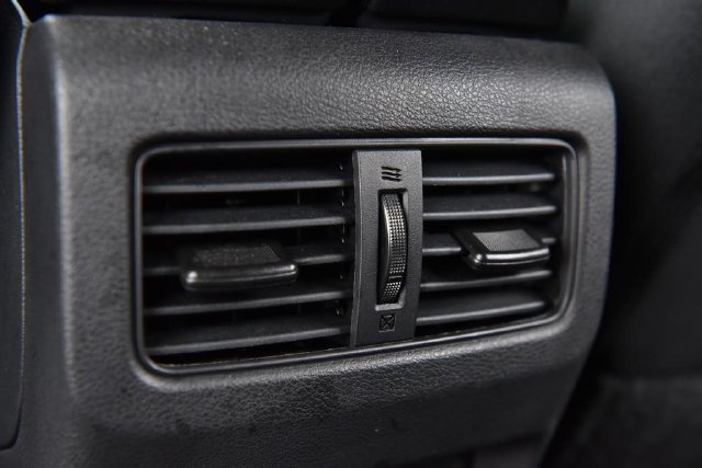 Used 2023 Nissan Rogue S AWD/4WD image 21