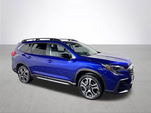 New 2026 Subaru Ascent Limited w/ Popular Package #2 image 4