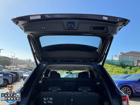 Used 2024 Mitsubishi Outlander SE image 9