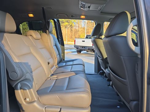 Used 2015 Honda Odyssey Touring image 11