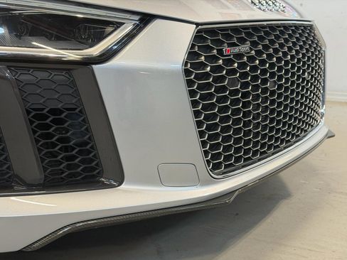 Used 2018 Audi R8 V10 plus w/ 20" Wheel Package AWD/4WD image 26