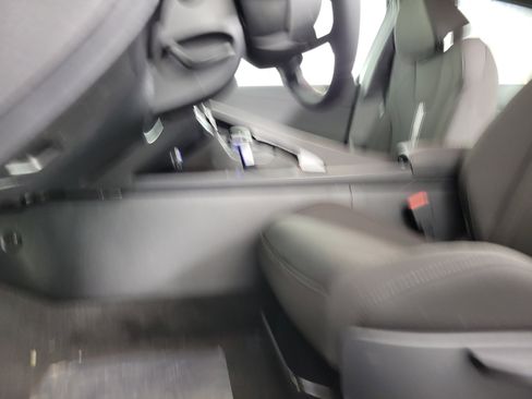 New 2025 Hyundai Elantra SEL image 28