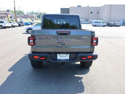 Used 2021 Jeep Gladiator Rubicon AWD/4WD image 6
