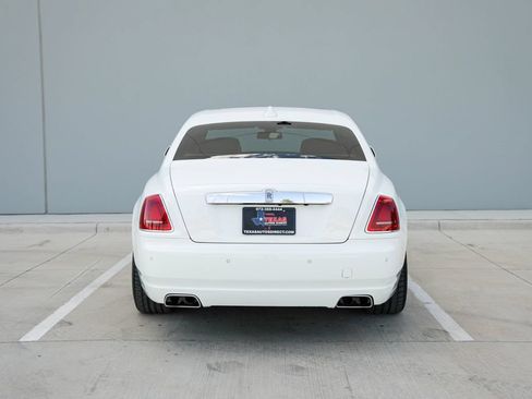 Used 2019 Rolls-Royce Ghost RWD image 6
